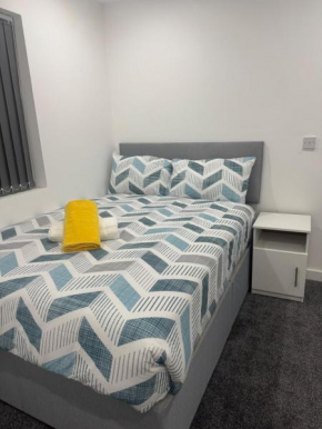 Luton City Apartment with Modern Comfort
